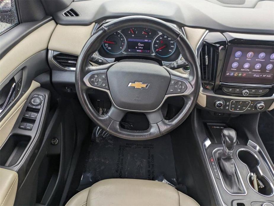 used 2022 Chevrolet Traverse car, priced at $28,588