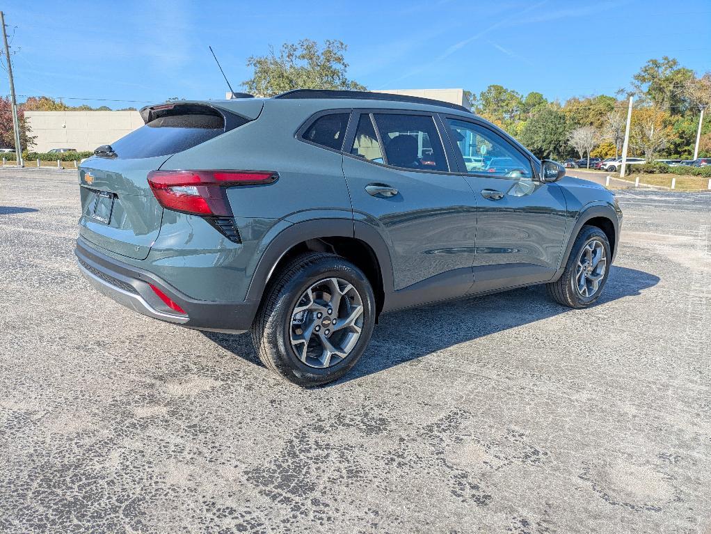 new 2026 Chevrolet Trax car, priced at $25,650