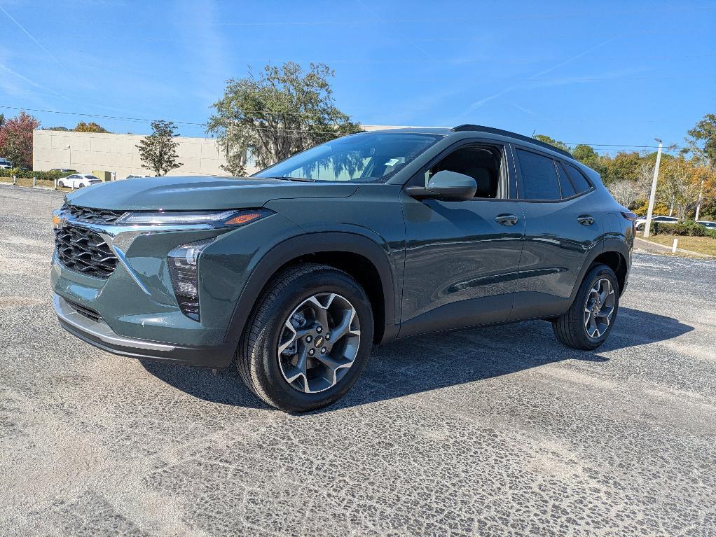 new 2026 Chevrolet Trax car, priced at $25,650