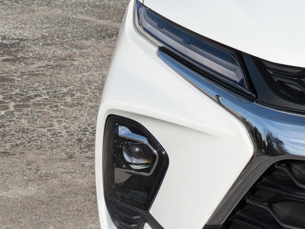 new 2025 Chevrolet Blazer car, priced at $34,135