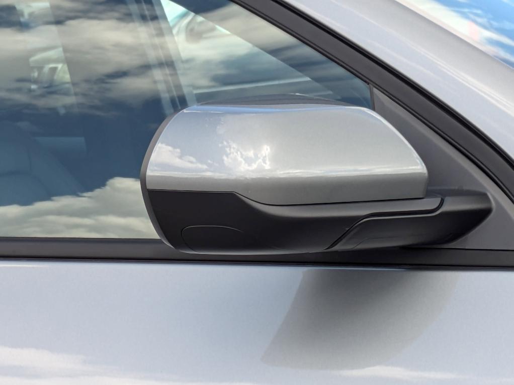new 2026 Chevrolet Equinox car, priced at $30,545