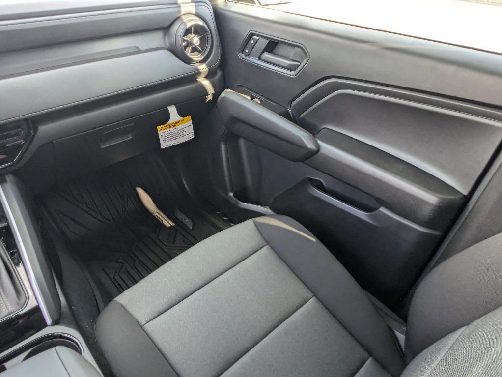 new 2026 Chevrolet Colorado car, priced at $34,950
