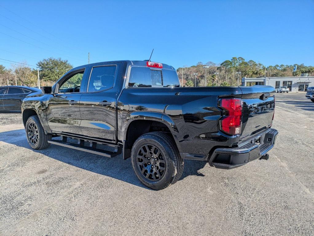 new 2025 Chevrolet Colorado car, priced at $36,004