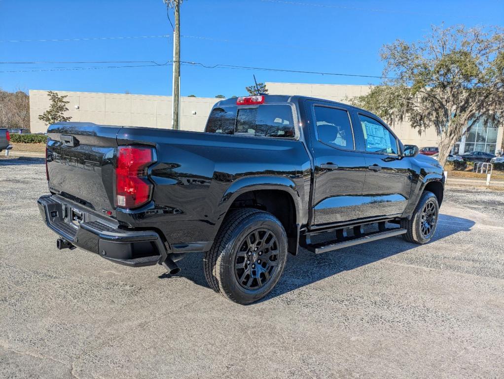 new 2025 Chevrolet Colorado car, priced at $36,004