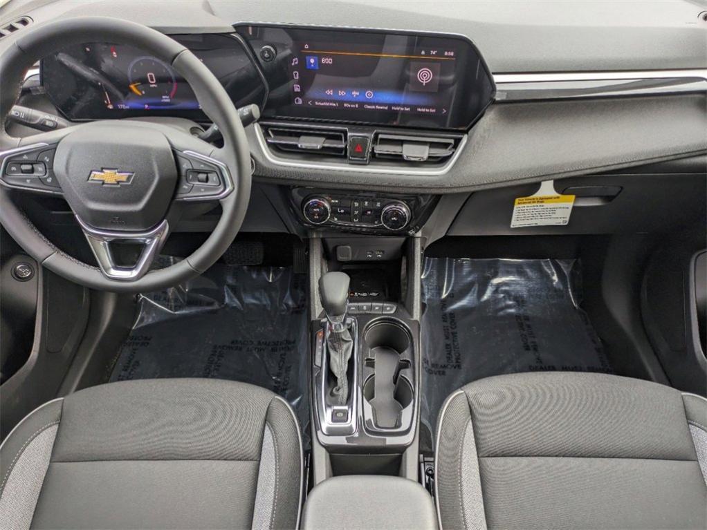 new 2025 Chevrolet TrailBlazer car, priced at $27,725