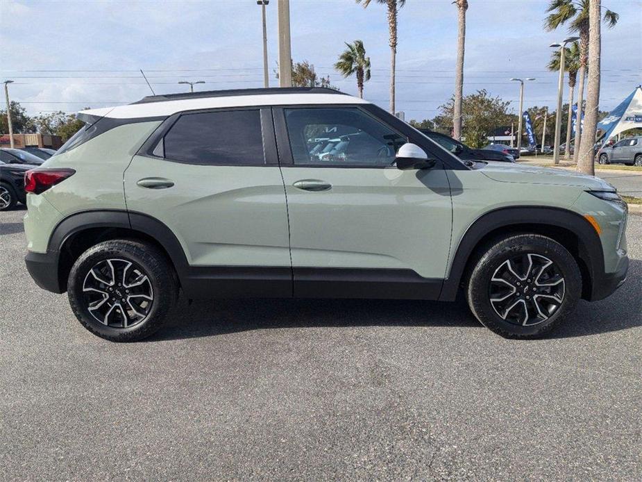 new 2025 Chevrolet TrailBlazer car, priced at $29,140