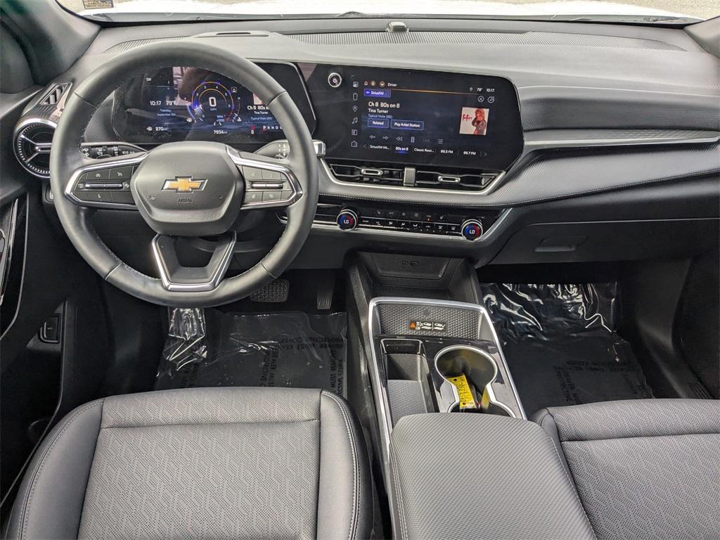 used 2025 Chevrolet Equinox car, priced at $28,278