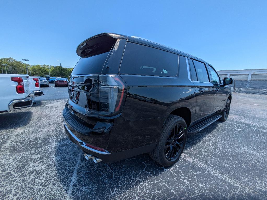 new 2025 Chevrolet Suburban car, priced at $79,790