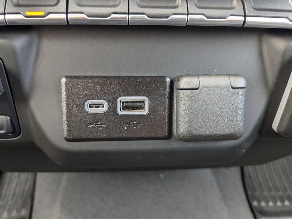 used 2023 Chevrolet Silverado 1500 car, priced at $41,989