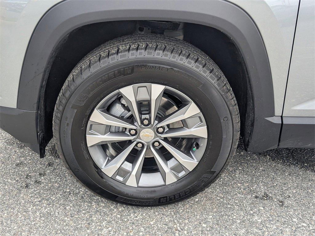 used 2026 Chevrolet Equinox car, priced at $31,588