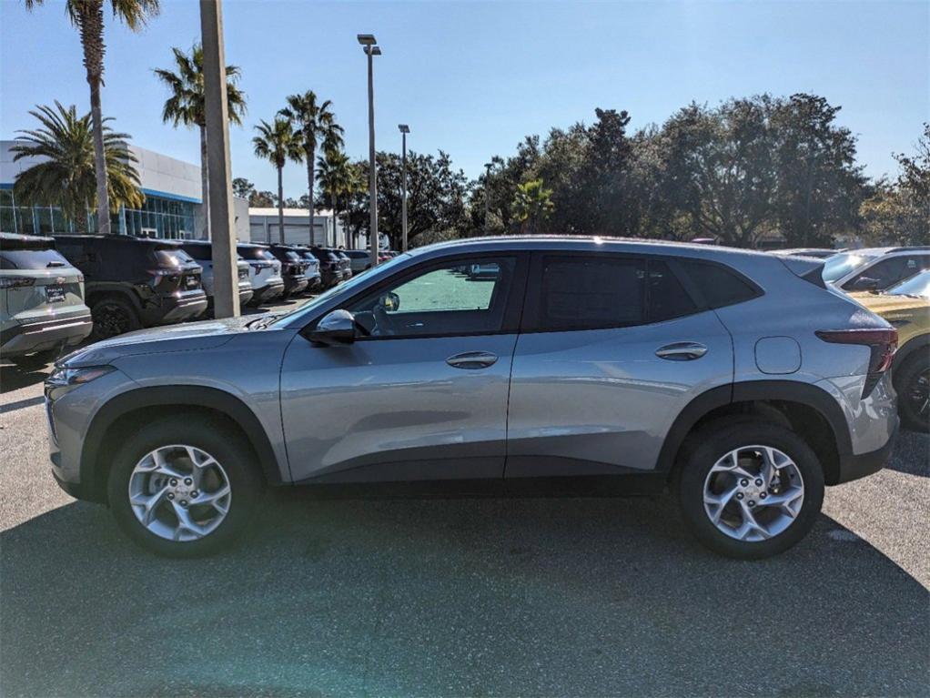 new 2025 Chevrolet Trax car, priced at $22,684