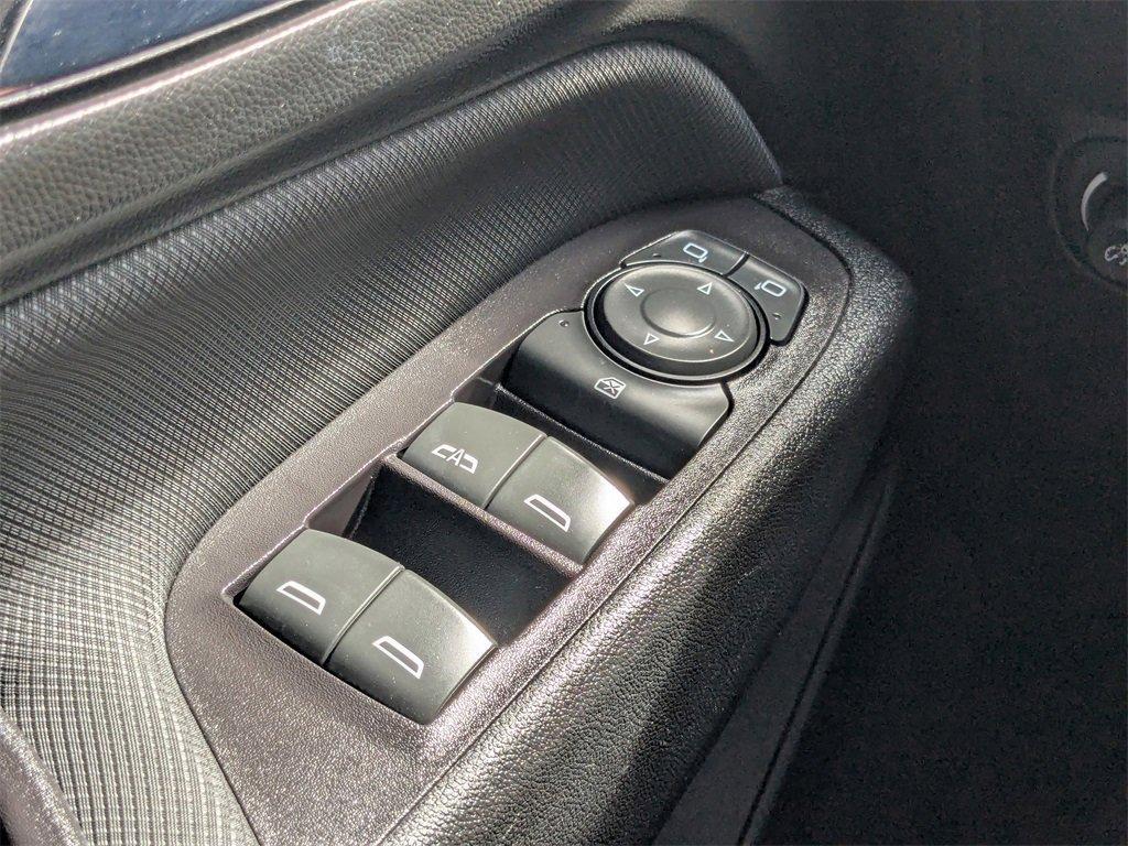 used 2022 Chevrolet Equinox car, priced at $23,355
