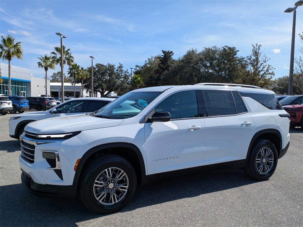 new 2025 Chevrolet Traverse car, priced at $42,495