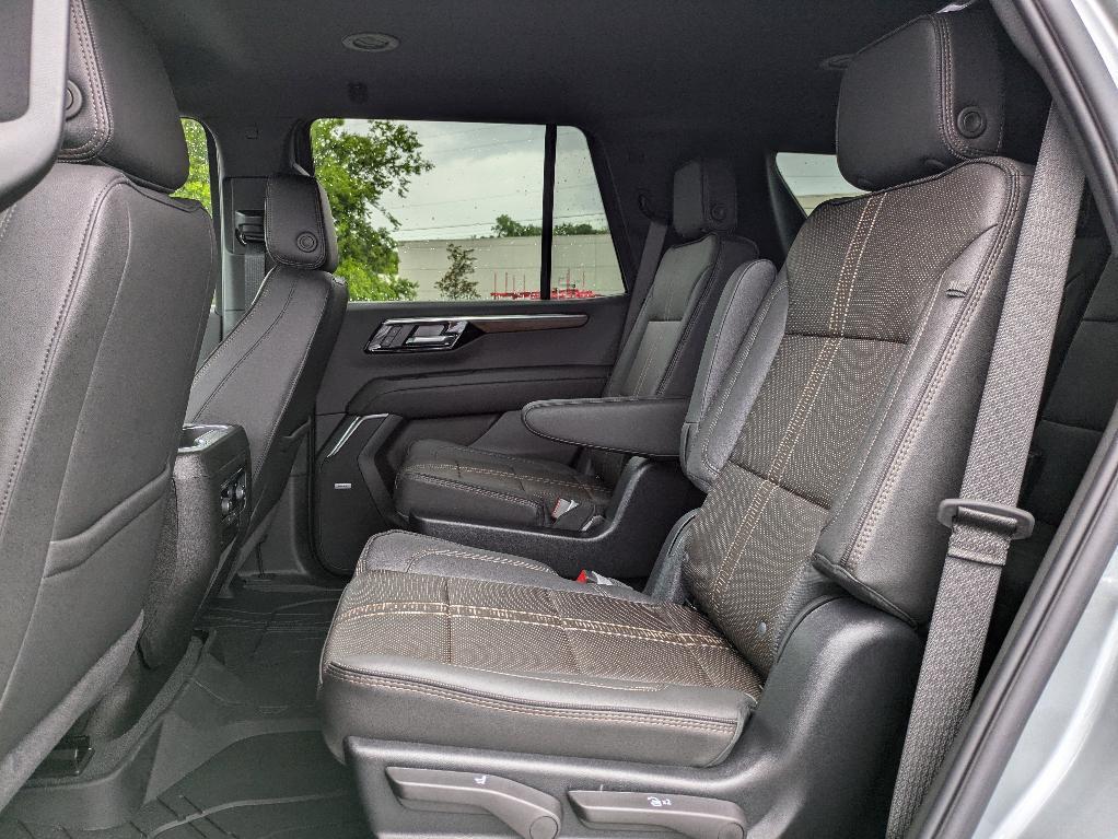 new 2025 Chevrolet Tahoe car, priced at $78,070
