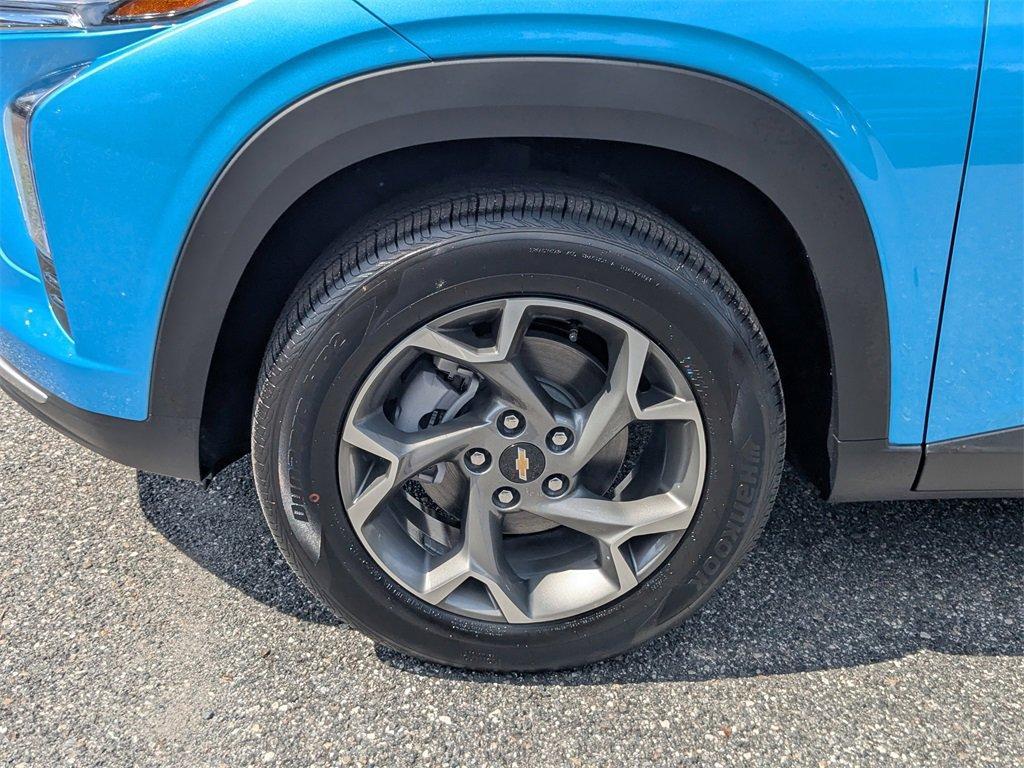 new 2025 Chevrolet Trax car, priced at $24,880