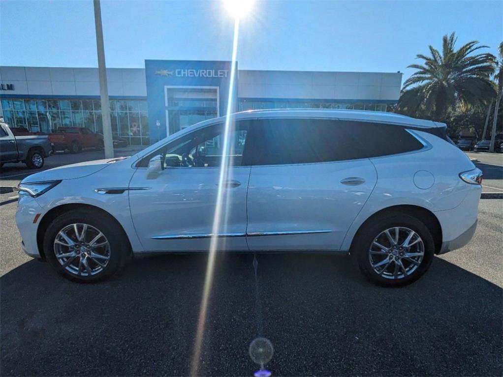 used 2024 Buick Enclave car, priced at $34,989