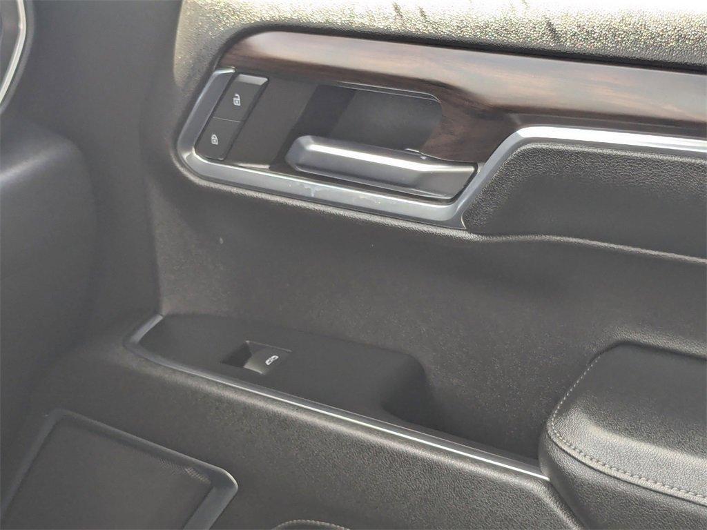 used 2024 GMC Sierra 1500 car, priced at $41,877