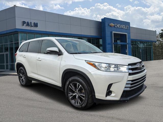 used 2019 Toyota Highlander car, priced at $22,289