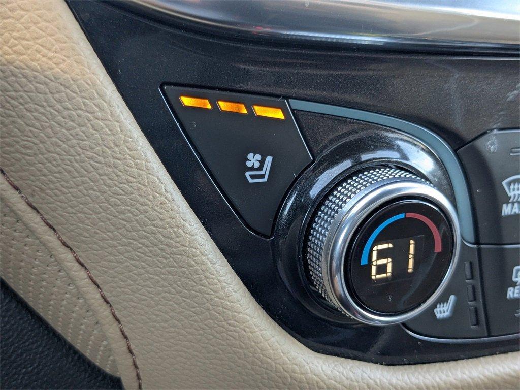 used 2022 Chevrolet Equinox car, priced at $22,589