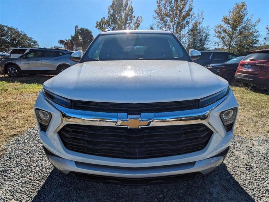 new 2025 Chevrolet TrailBlazer car, priced at $27,975