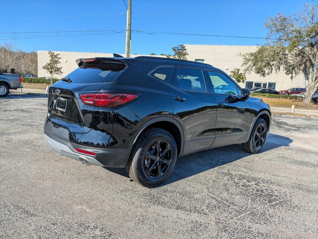 new 2025 Chevrolet Blazer car, priced at $35,930