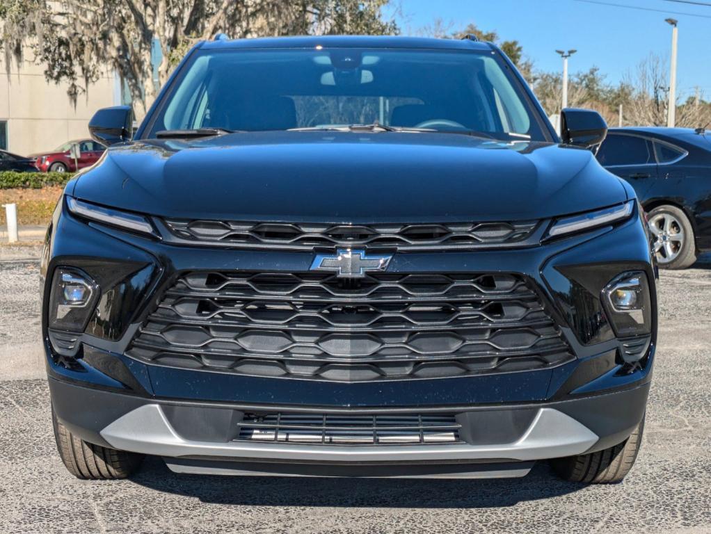 new 2025 Chevrolet Blazer car, priced at $35,930