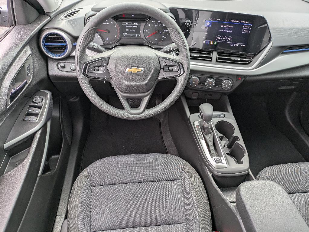 new 2025 Chevrolet Trax car, priced at $21,290