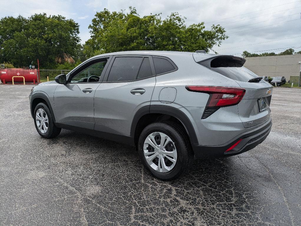 new 2025 Chevrolet Trax car, priced at $21,290