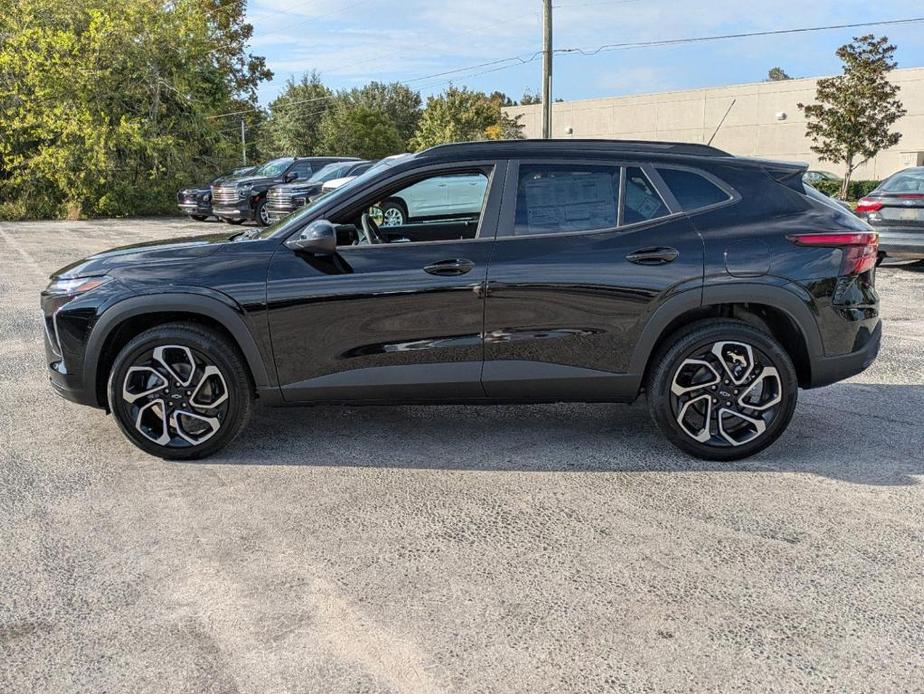 new 2025 Chevrolet Trax car, priced at $25,690