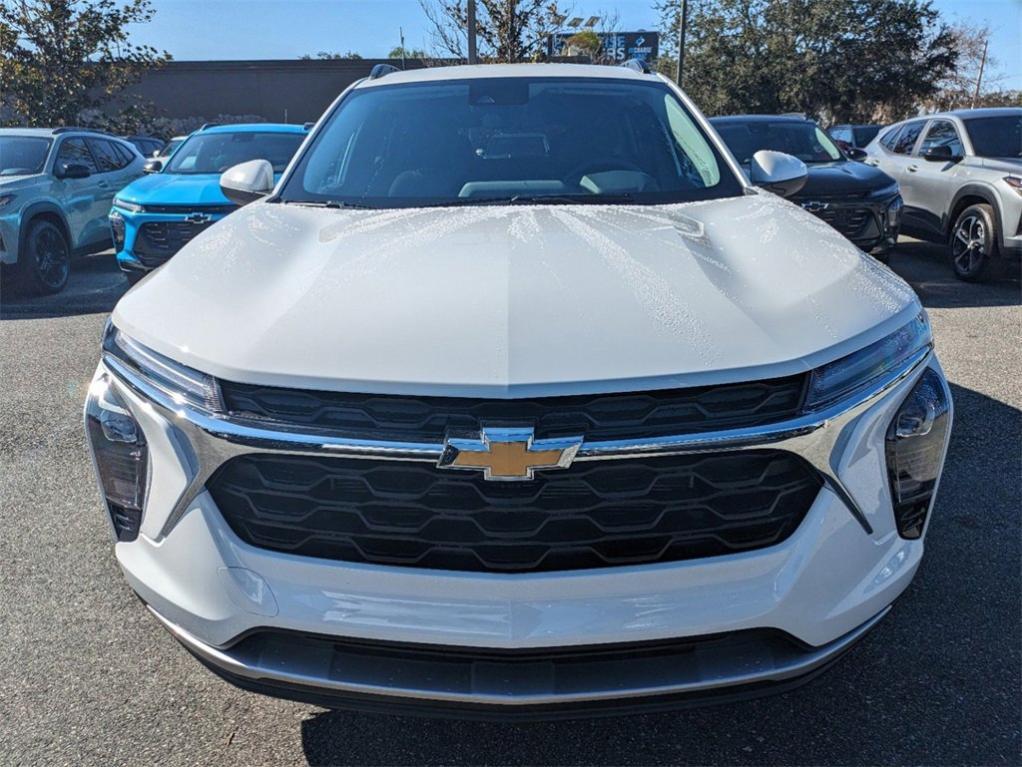 new 2025 Chevrolet Trax car, priced at $24,784