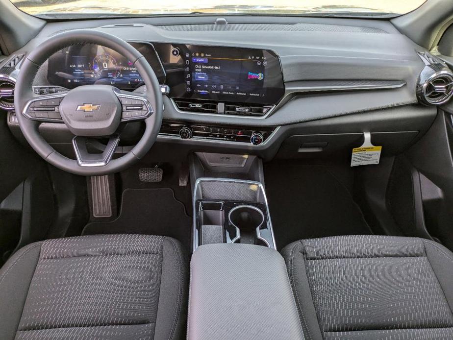 new 2025 Chevrolet Equinox car, priced at $28,995