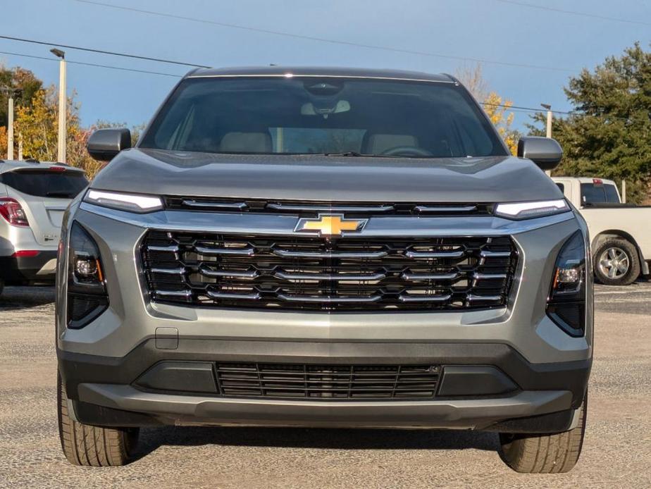 new 2025 Chevrolet Equinox car, priced at $28,995