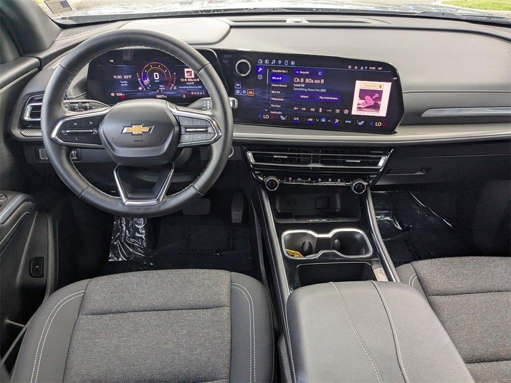used 2025 Chevrolet Traverse car, priced at $37,785