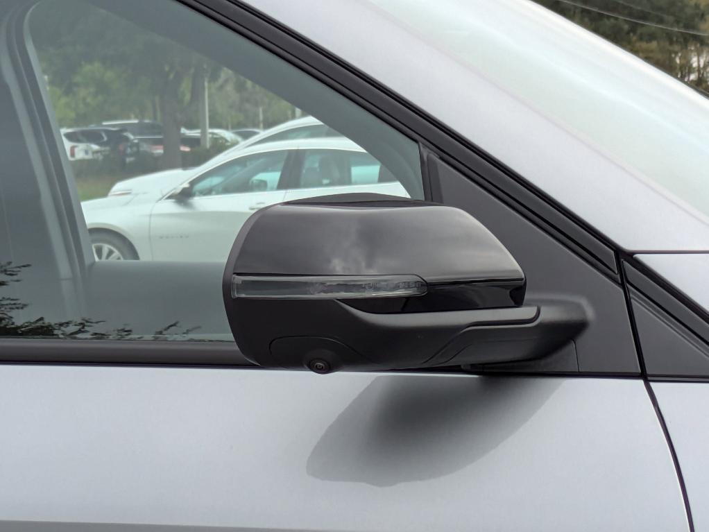 new 2026 Chevrolet Traverse car, priced at $58,519