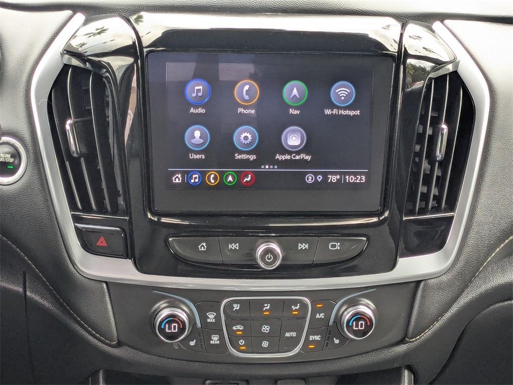 used 2022 Chevrolet Traverse car, priced at $23,589