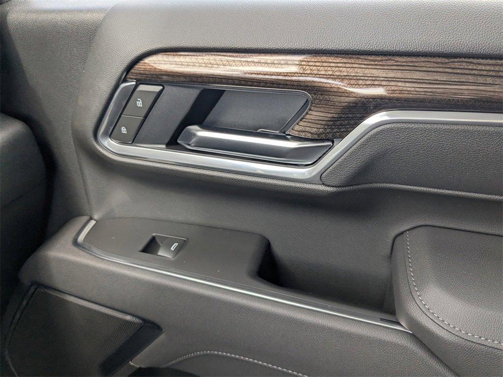 new 2025 Chevrolet Silverado 2500 car, priced at $71,280
