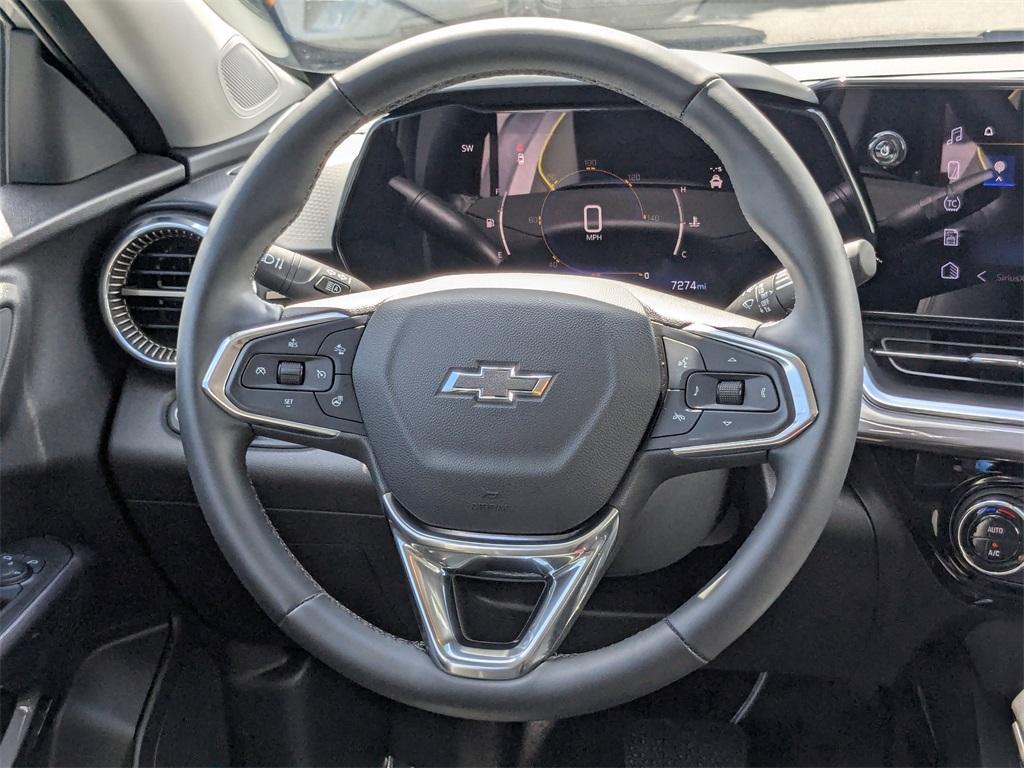 used 2025 Chevrolet Trax car, priced at $26,289