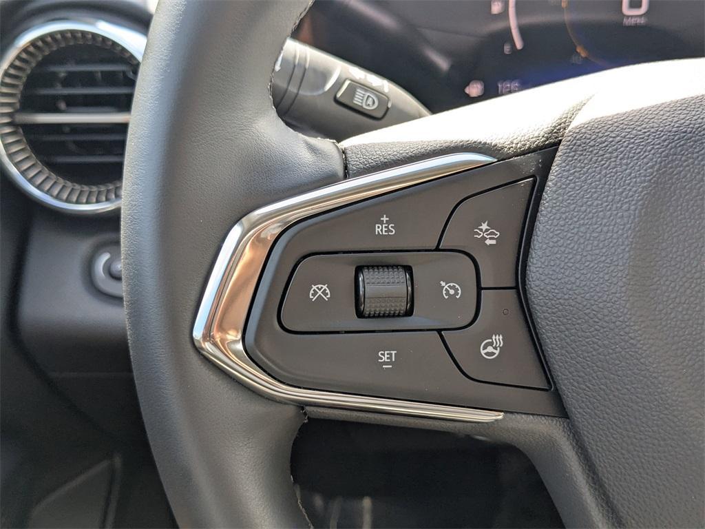 used 2025 Chevrolet Trax car, priced at $26,289