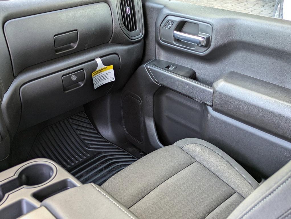 new 2025 Chevrolet Silverado 1500 car, priced at $41,359