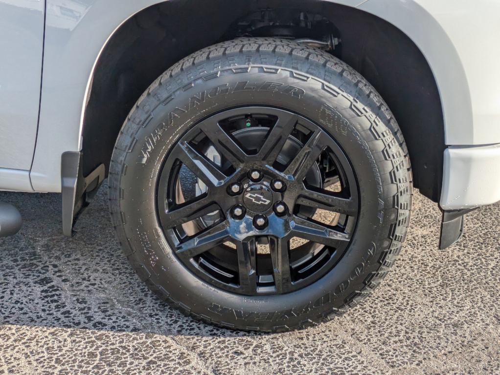 new 2025 Chevrolet Silverado 1500 car, priced at $41,359