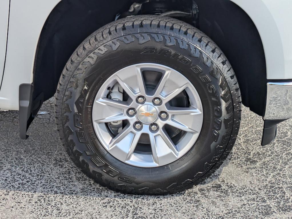 new 2026 Chevrolet Silverado 1500 car, priced at $44,005