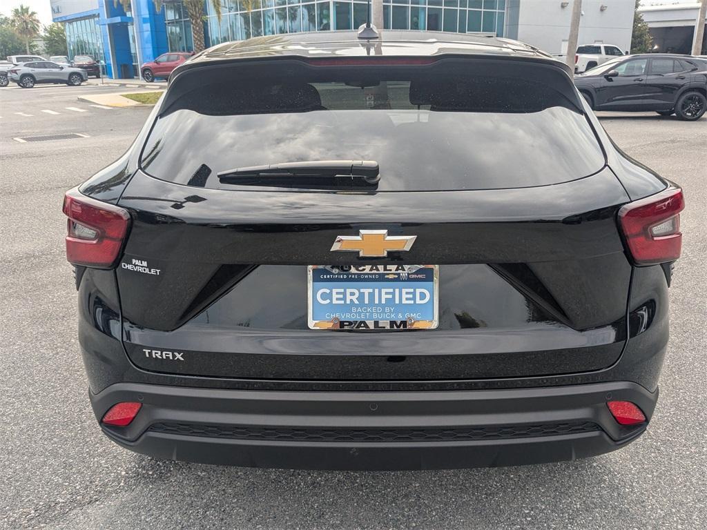 used 2025 Chevrolet Trax car, priced at $23,158