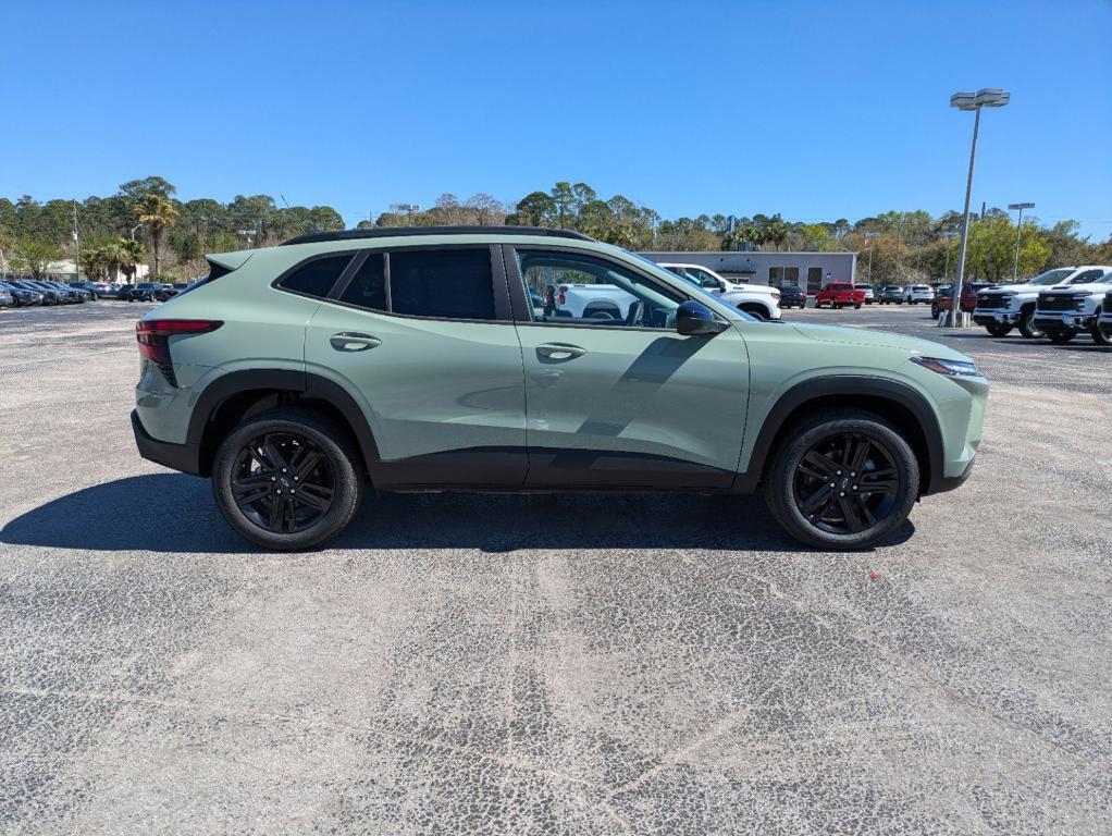 new 2025 Chevrolet Trax car, priced at $25,989