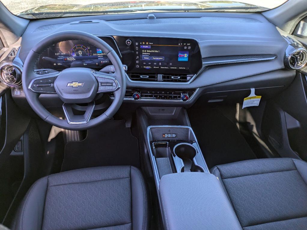 new 2025 Chevrolet Equinox car, priced at $32,230