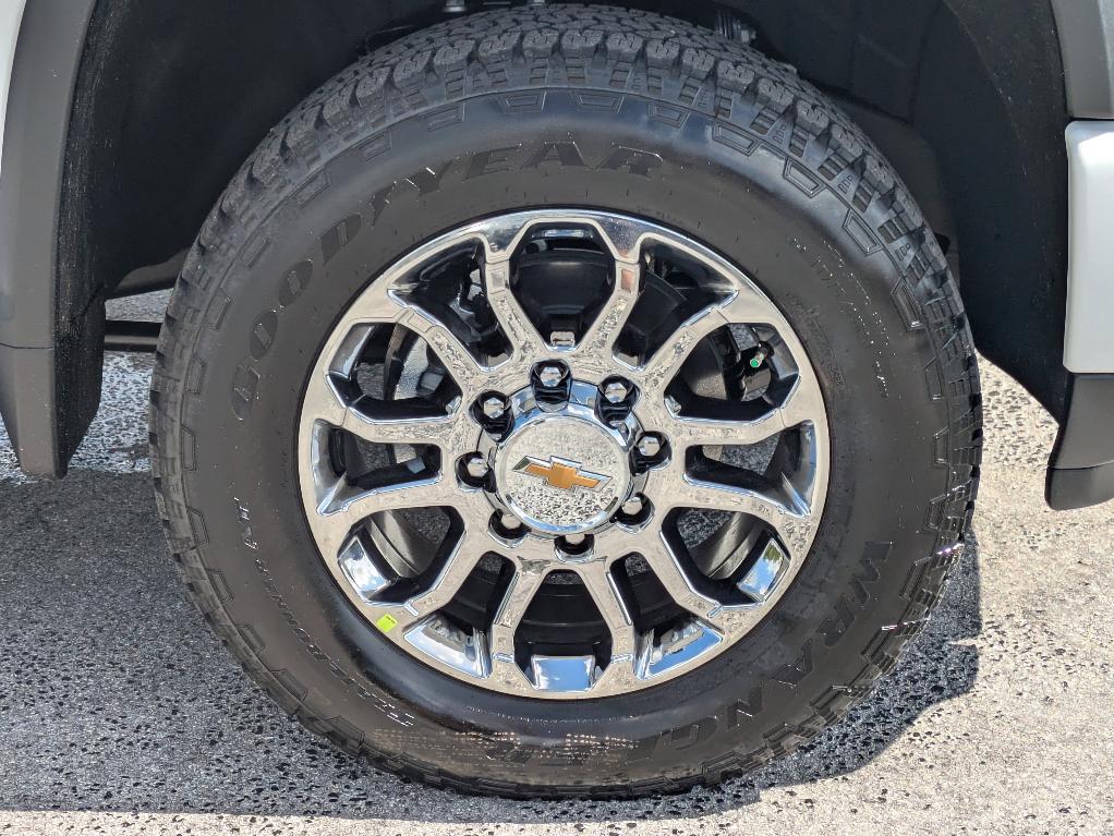 new 2026 Chevrolet Silverado 2500 car, priced at $75,860