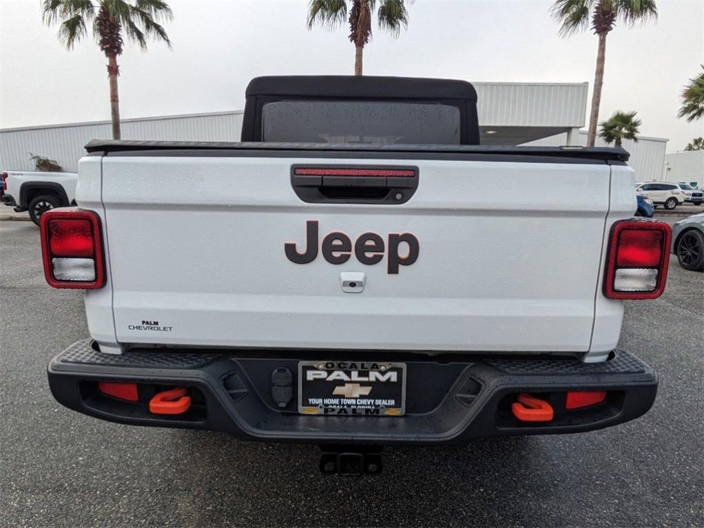 used 2022 Jeep Gladiator car, priced at $35,389