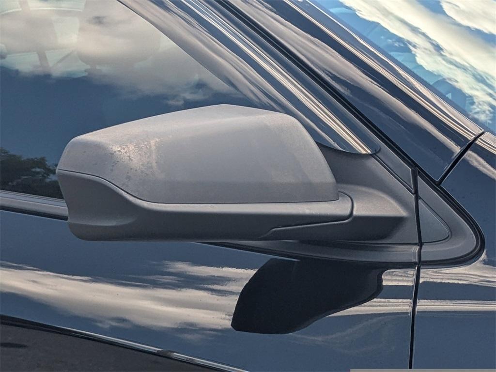 used 2022 Chevrolet Equinox car, priced at $19,787
