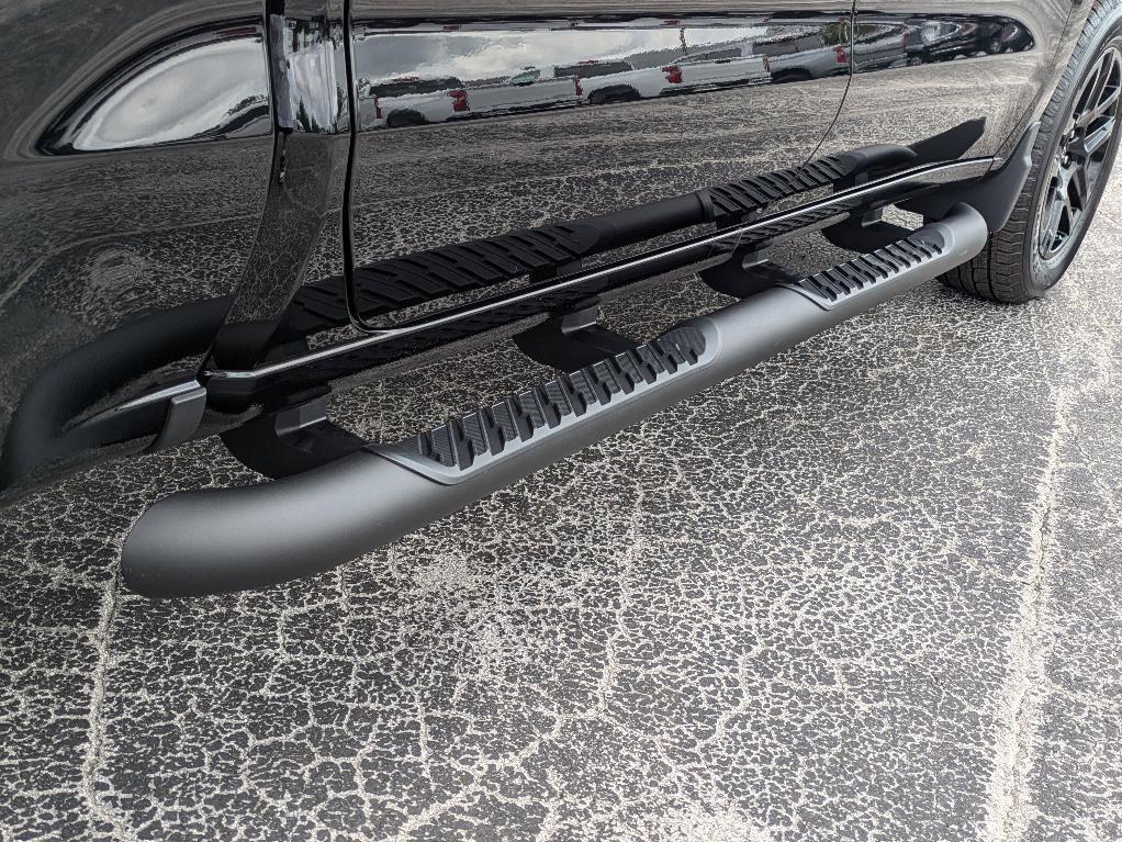 new 2025 Chevrolet Silverado 1500 car, priced at $57,220