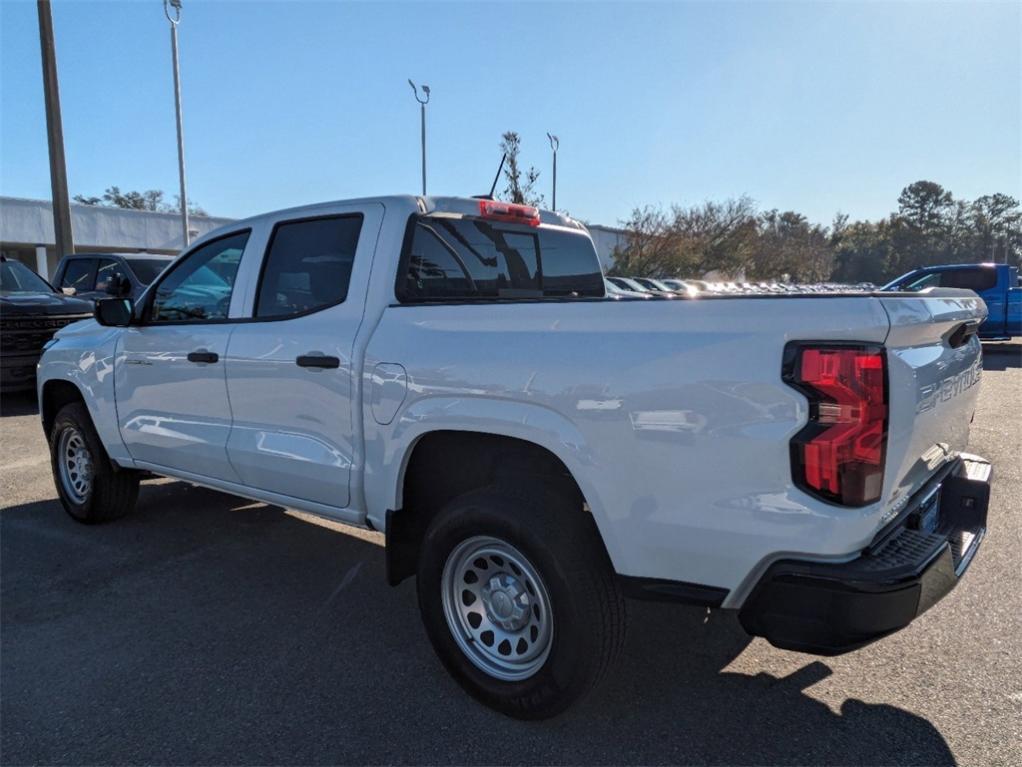 used 2024 Chevrolet Colorado car, priced at $29,989