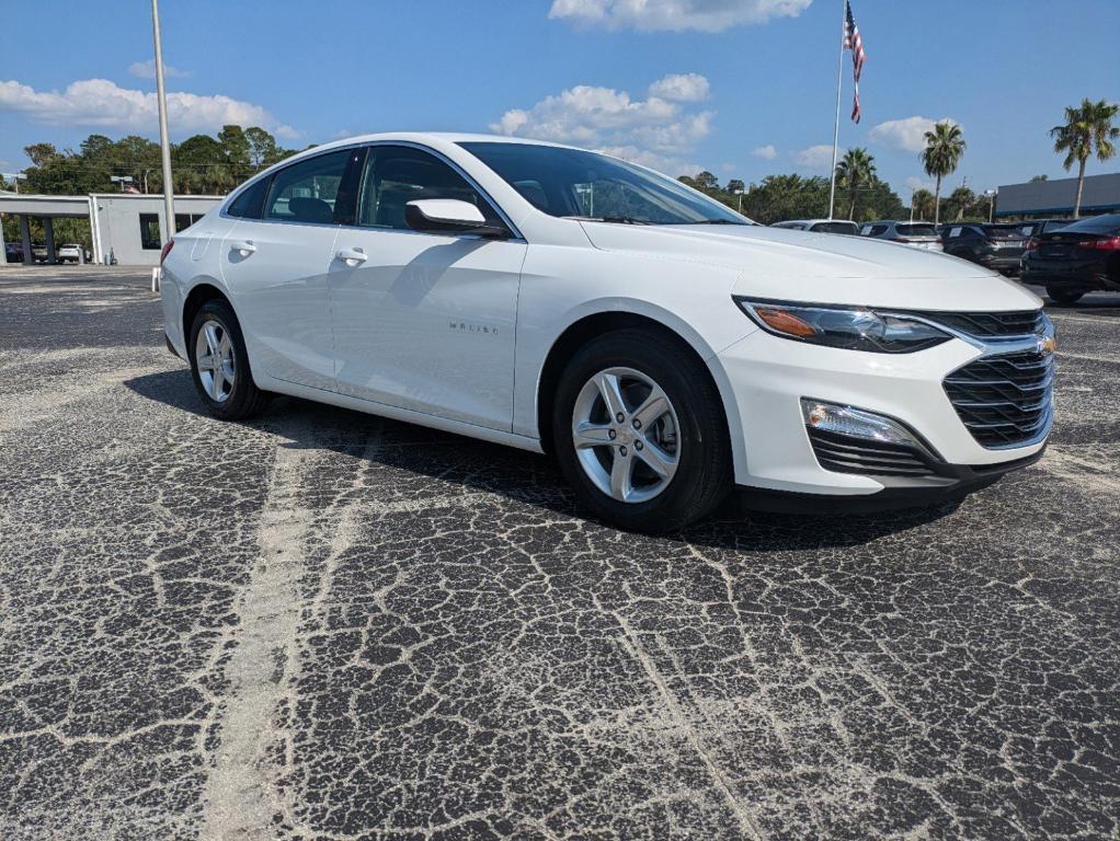 new 2025 Chevrolet Malibu car, priced at $25,495